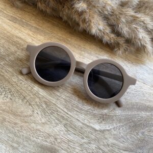 Zonnebril taupe